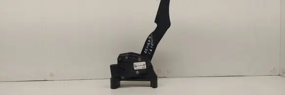 Opel Zafira B Accelerator throttle pedal 9202341 6PV00811400