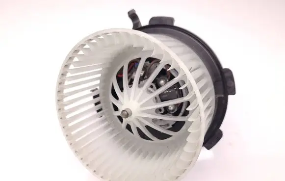Heater fan/blower