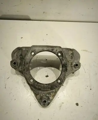 Volkswagen Phaeton Front shock absorber mounting bracket 