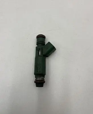 Volvo V70 Fuel injector 9470229