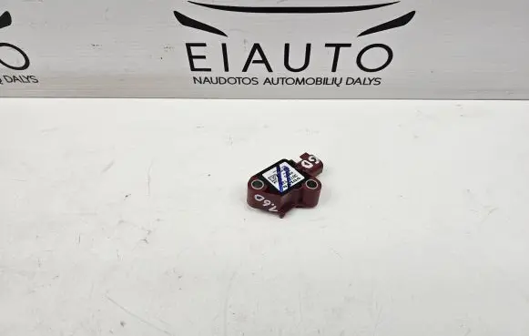 Volvo V50 Airbag deployment crash/impact sensor 30737138