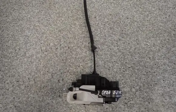 KIA Ceed Rear door lock