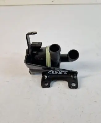 Audi A4 S4 B8 8K Electric auxiliary coolant/water pump 5N0965561A