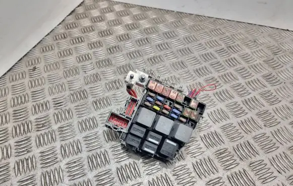 Ford Mondeo MK IV Fuse box set