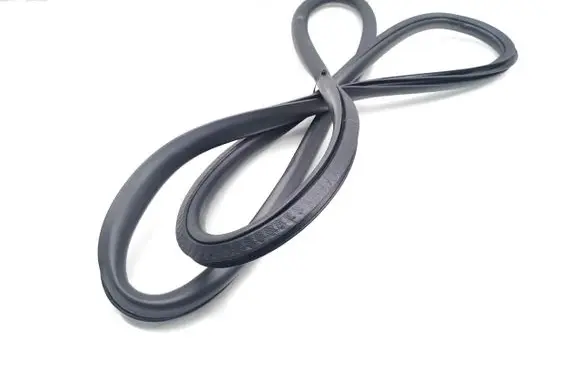 Volvo V40 Front door rubber seal 31385841