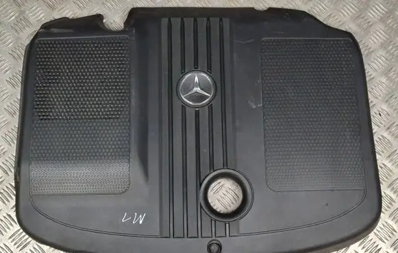 Mercedes-Benz C AMG W204 Engine cover (trim) A6510101467