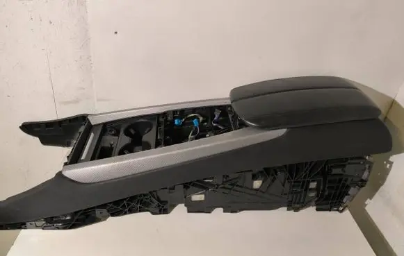 BMW X5 F15 Center console 51169252117 699001 0397490901