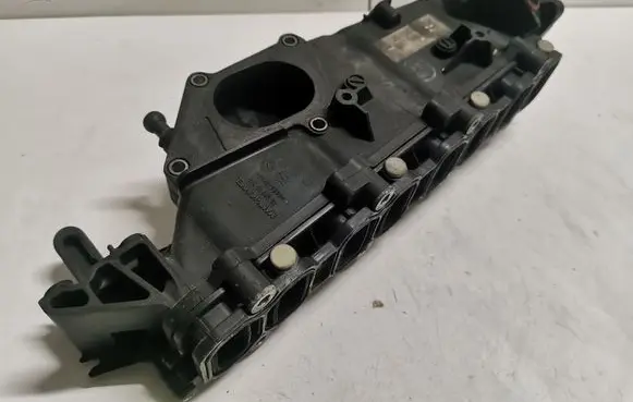 Audi A8 S8 D3 4E Intake manifold 057129676AC