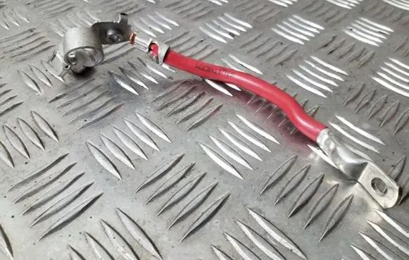 Opel Astra K Positive cable (battery)