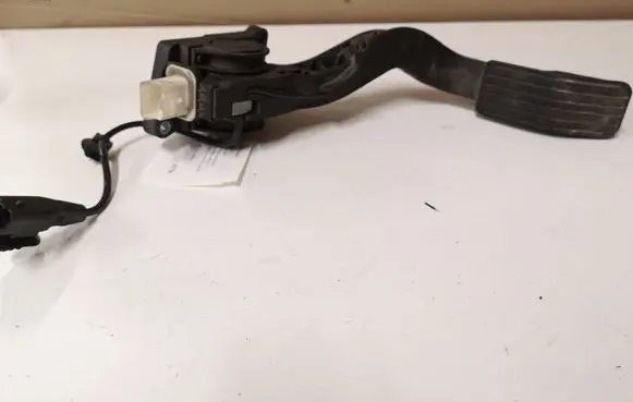 Peugeot 307 Accelerator throttle pedal 0280755001 9650889180