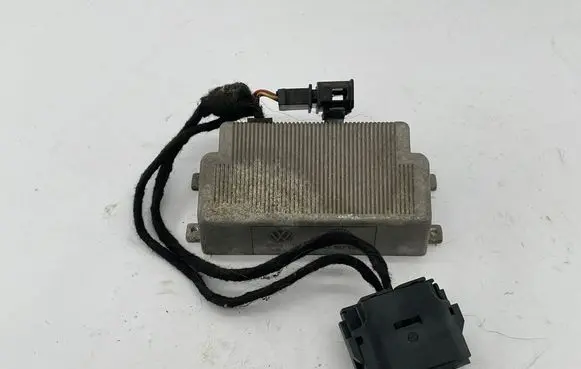 Volkswagen Touareg I Voltage converter inverter 7L6907155