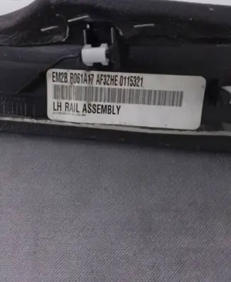 Ford Edge II Dashboard center trim panel EM2BR061A17 0115321