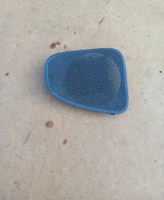 Side speaker trim/cover