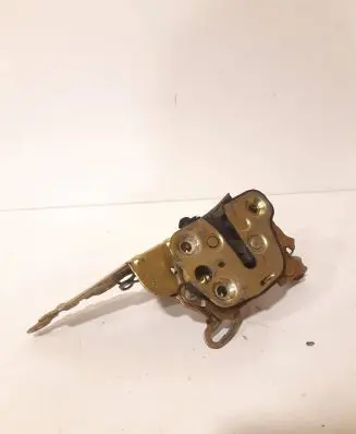 Opel Astra F Coupe door lock (next to the handle) 90451286