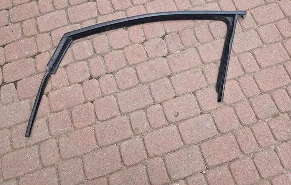 Volkswagen Golf VII Front door rubber seal 5O5P5L5E5X1038