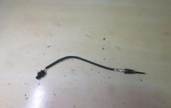 BMW 3 E90 E91 Rubber seal loading door 780560713627805607 VD2612
