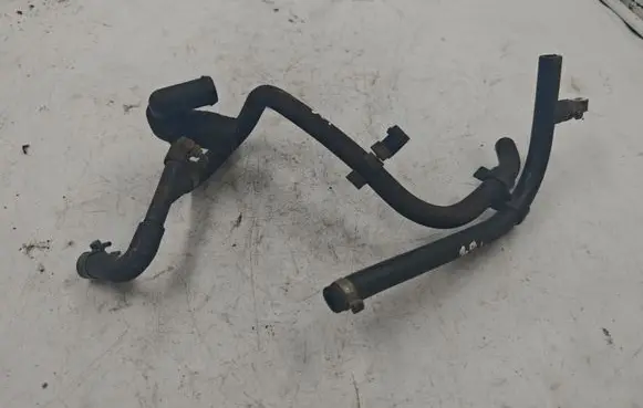 Audi 80 90 B3 Vacuum line/pipe/hose 026163247