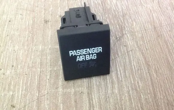 Other switches/knobs/shifts