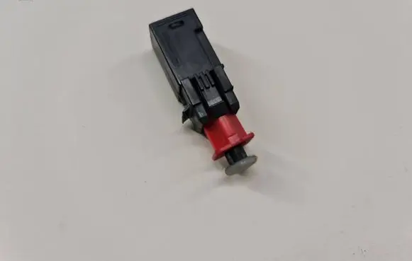 Fiat Grande Punto Brake pedal sensor switch 55701395 869619858 C910