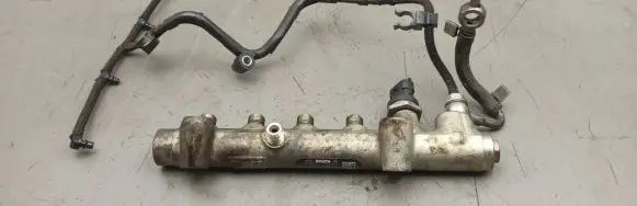 Opel Astra H Fuel main line pipe 0445214094