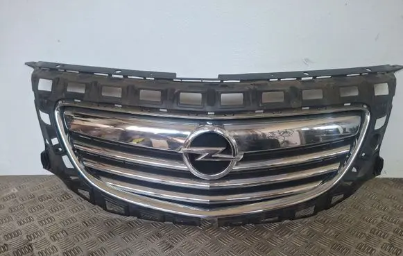 Opel Insignia A Front bumper upper radiator grill 903200040