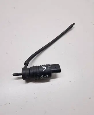 BMW X5 E53 Windscreen/windshield washer pump 8362154