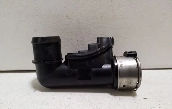 Intercooler hose/pipe