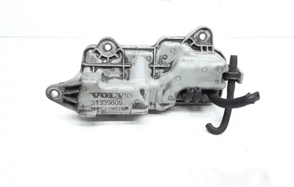 Vacuum air tank