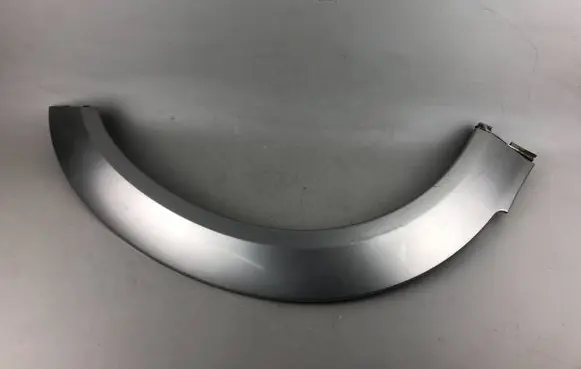 Subaru Outback Front arch trim 