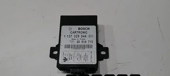 Volvo S40, V40 Engine control unit/module 1137328044