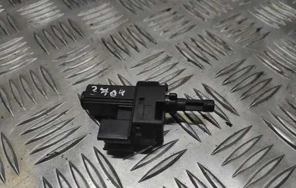 Clutch pedal sensor