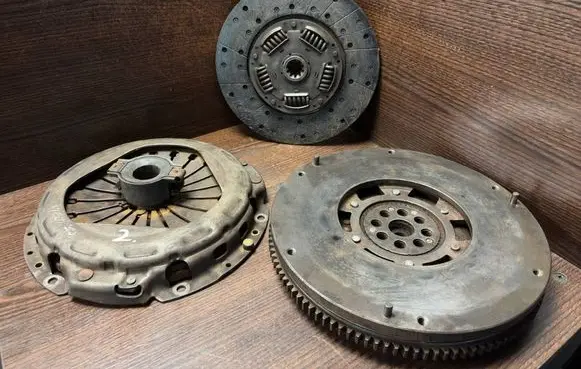 Iveco Daily 4th gen Flywheel 504053152 504118531
