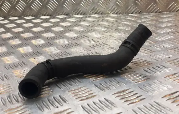 Audi A3 S3 A3 Sportback 8P Engine coolant pipe/hose