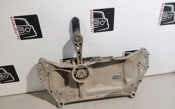 Skoda Octavia Mk2 (1Z) Front subframe 1K0199369G