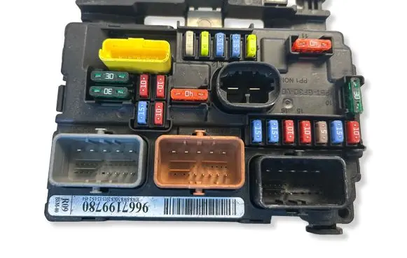 Citroen DS3 BSM Control unit 9667199780