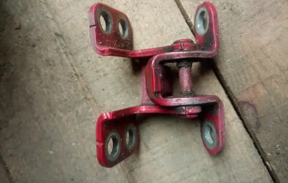 Toyota RAV 4 (XA30) Tailgate/trunk/boot hinge