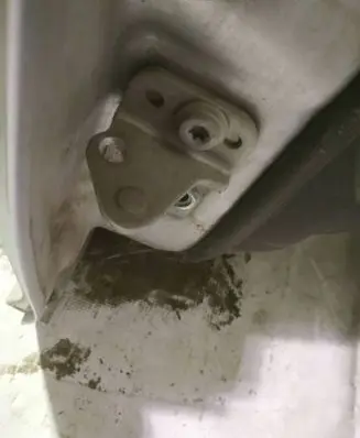 Audi A6 S6 C6 4F Rear door lower hinge