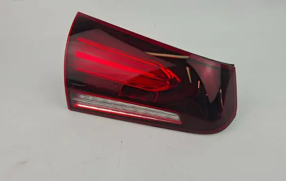 Mercedes-Benz A W177 Tailgate rear/tail lights 643841L