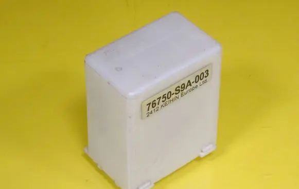 Honda CR-V Window wiper relay 76750-S9A-003 76750S9A003