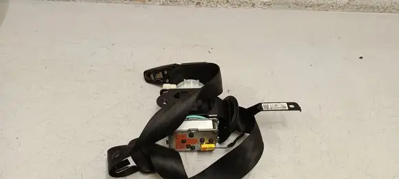 Porsche Cayenne (92A) Front seatbelt 7p0857705e