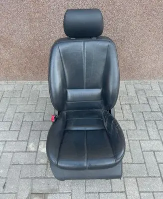 Mercedes-Benz ML W163 Front driver seat