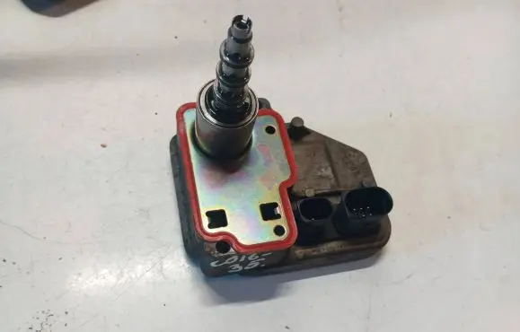 Volvo XC60 Torque split ecu control unit/module 11367701 3331233129952965