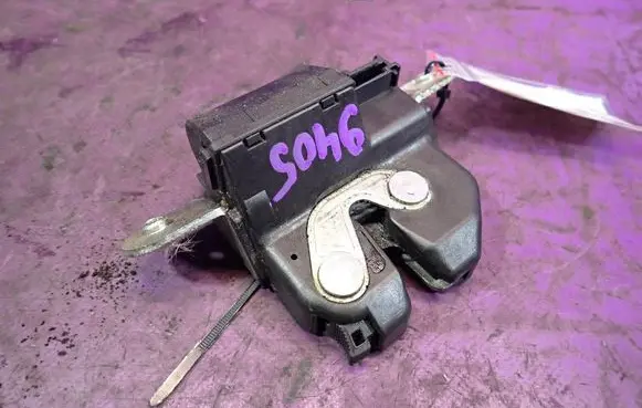 Fiat Bravo Tailgate/trunk/boot lock/catch/latch 