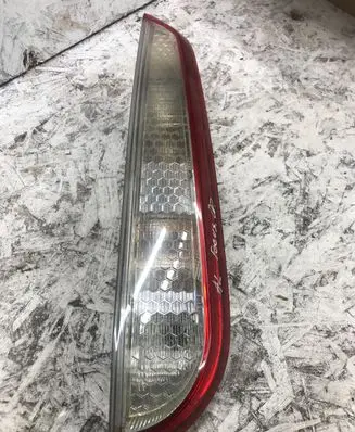 Ford Focus Rear/tail lights 8M5113404C