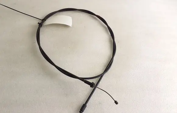 Nissan Juke I F15 Engine bonnet/hood lock release cable 656211KK0A