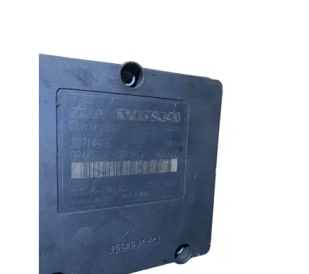 Volvo XC70 ABS Pump 30714956