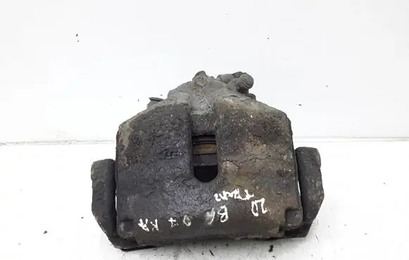 Volkswagen PASSAT B6 Front brake caliper