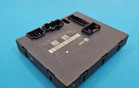 Audi A8 S8 D4 4H Central body control module 4H0959760D IMPRK1577078