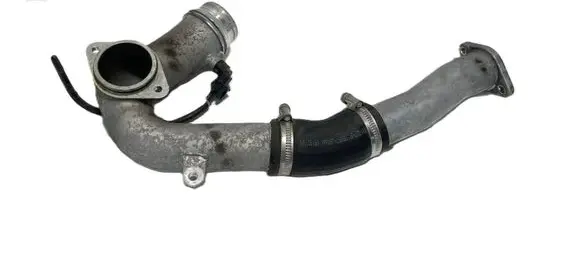 Intercooler hose/pipe