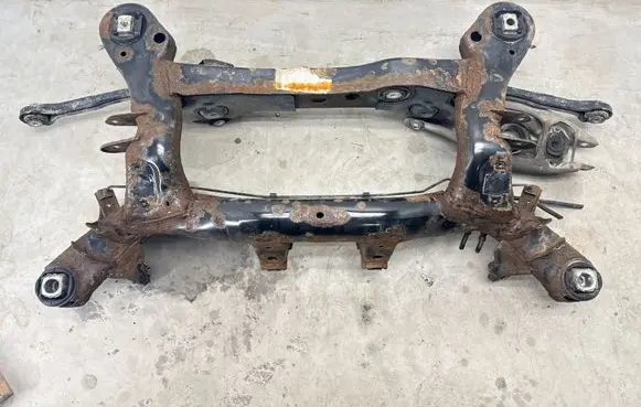 BMW 3 E90 E91 Rear subframe 